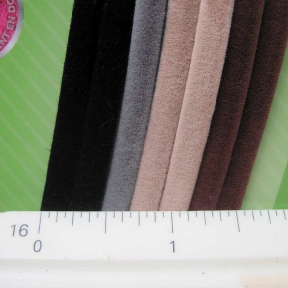 Goody Velvet Secure Elastic Hair Band Ponytailers - Picture 2 of 8